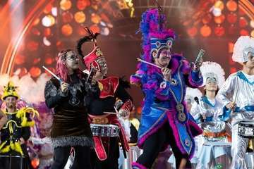 Lola Ortíz, representante de la firma teldense Tapicería Peñate, nueva Reina del Carnaval de la capital grancanaria/TA y Lpacarnaval.